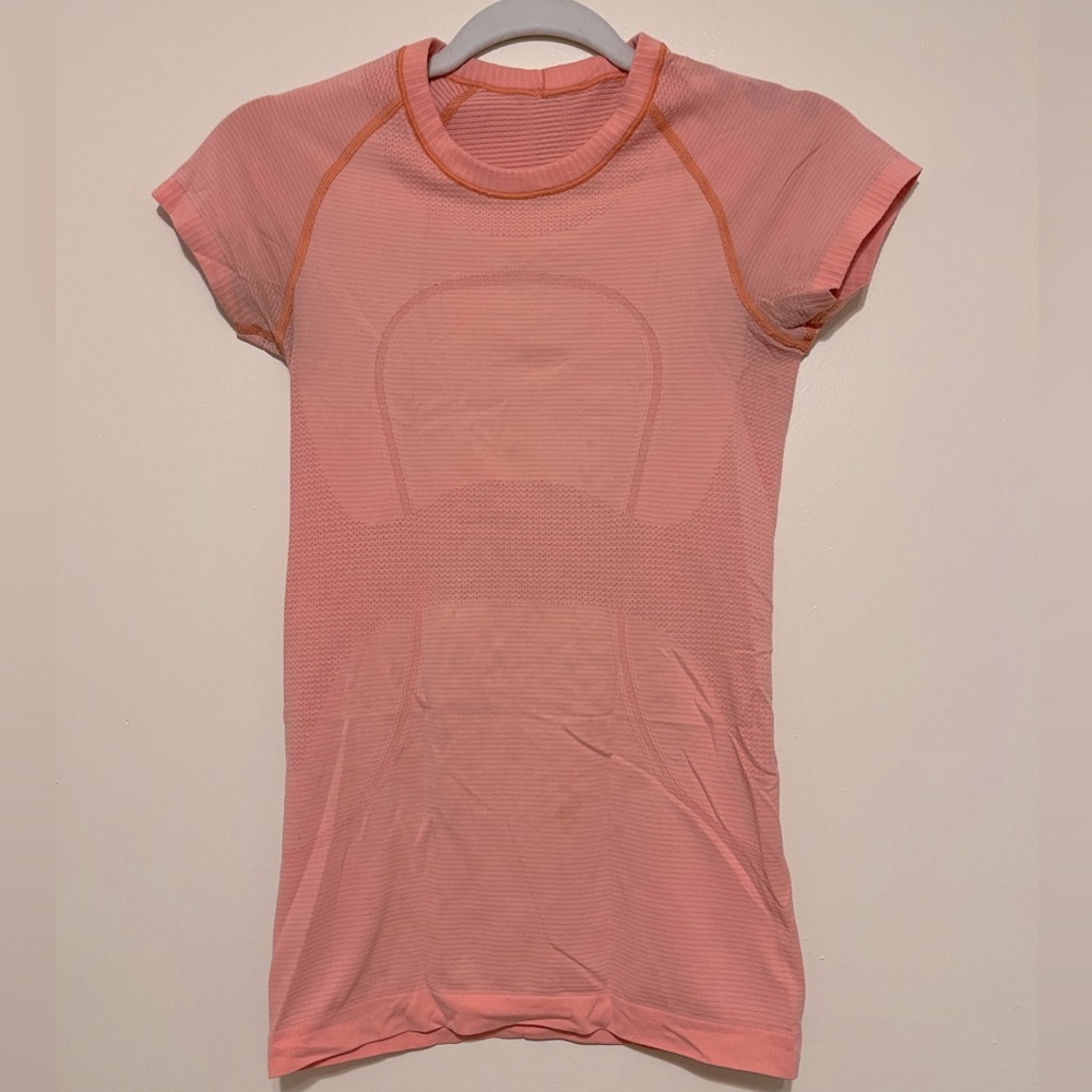 Lululemon short sleeve swiftly tech size 4